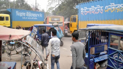 নবীগঞ্জ গুদারাঘাট পয়েন্টে নিত্য যানজট : দরকার ট্রাফিক পুলিশ