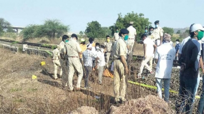 ভারতে মালবাহী ট্রেনের পিষ্ট হয়ে ১৫ জনের মৃত্যু