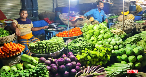 বাজারে দামে অস্থিরতা কমছেই না