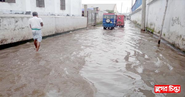 দেড় দশক ধরে পানিবন্দী লালপুরবাসী